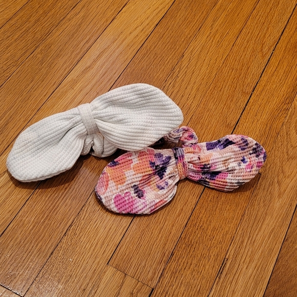 LOVESHACKFANCY BREAKFAST IN BED HAIR SCRUNCHIES - Picture 6 of 7